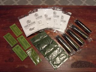 5 Kits de Higiene Fuerzas Armadas