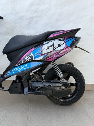 Yamaha Jog R Scooter