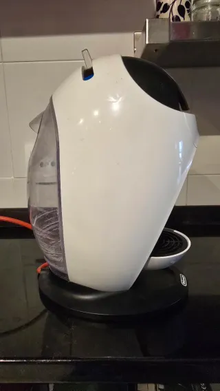 Cafetera Nescafé Dolce Gusto Jovia Blanca