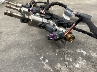 Riel Inyectores 06L971627K 06K133317G