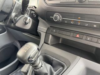 OPEL VIVARO COMBI 6 120CV