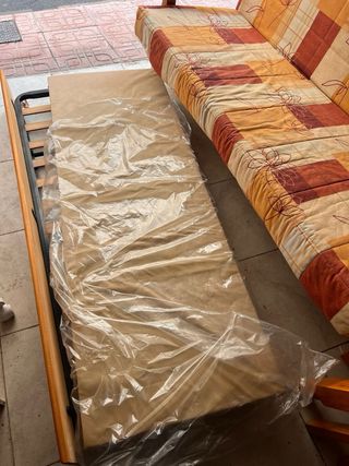 Sofá Cama Madera y Tela Multicolor