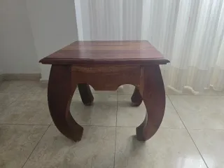 Mesa auxiliar madera maciza antigua