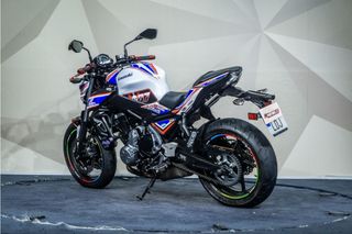 KAWASAKI Z 650 LIMITADA A2 * POCOS KM * PUÑOS *