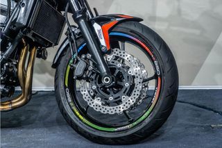 KAWASAKI Z 650 LIMITADA A2 * POCOS KM * PUÑOS *