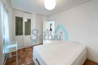 Piso en alquiler en Buenavista - El Cristo en Oviedo