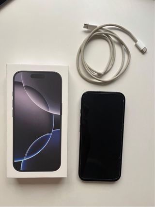 iPhone 16 Pro Negro