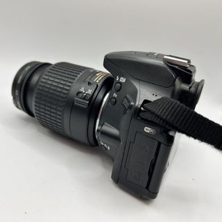 Fotocamera Nikon D5500 + Obiettivo 18-55mm + Caricatore + 3 Batterie