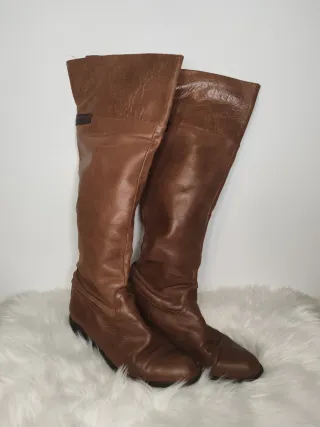 Botas de piel Zara marrones