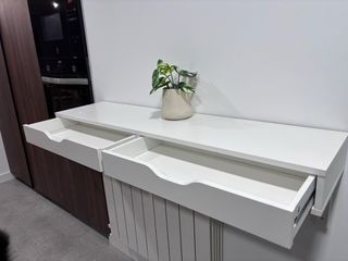 Estante con cajones Alex