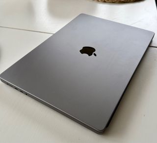 MacBook Pro 16” M1 Max | 32GB | 1TB | 81 ciclos