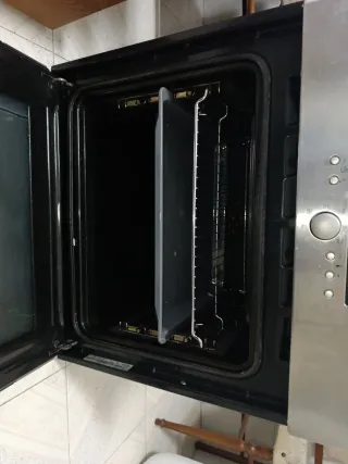 Horno Bosch 3600W acero inox.