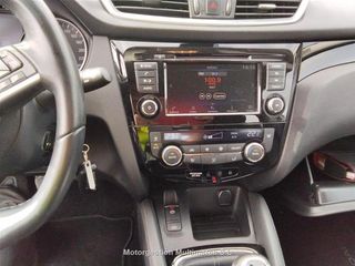 Renting - NISSAN QASHQAI dCi (115 CV) E6D ACENTA