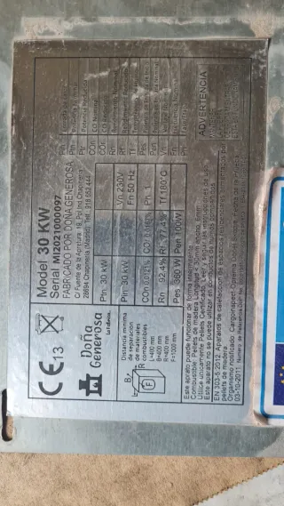 Hidroestufa de pellet DOÑA GENEROSA 30 KW