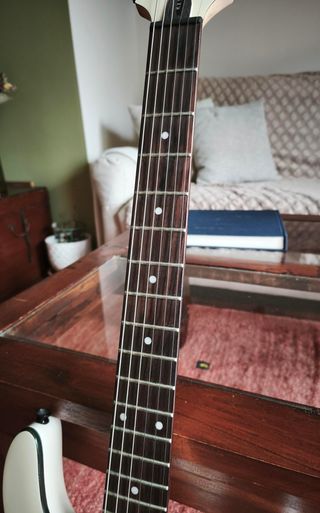 Guitarra Eléctrica Cort KX-5 Blanca