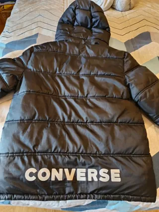 Abrigo Converse Negro Talla XL (13-15 años)