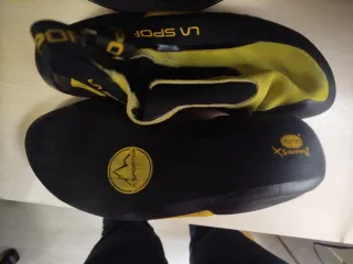 Scarponi da arrampicata La Sportiva Climbing