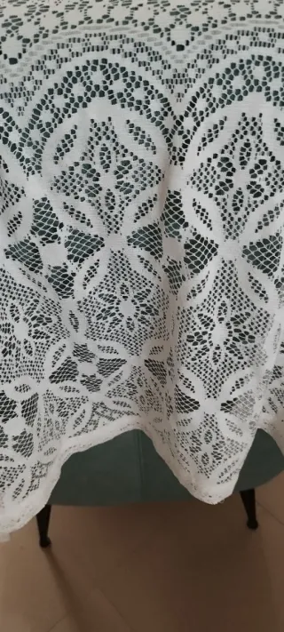 Cortina o estor blanco transparente