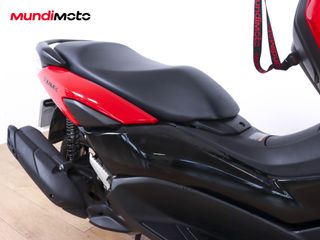 YAMAHA NMAX