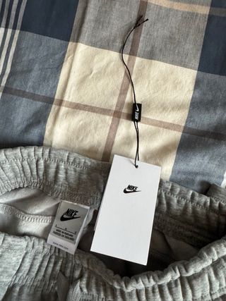 Pantalón Chándal Nike Gris