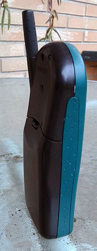 Teléfono móvil Philips Savvy