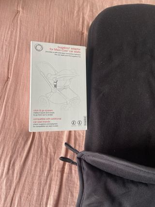 Bugaboo Fox 2 Silla y Capazo Completo.