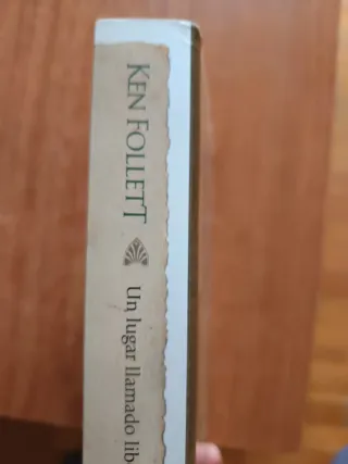 Novela de Ken Follett "un Lugar Llamado Libertad