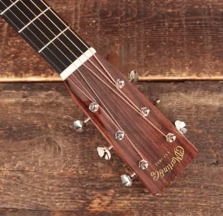 Martin 000-28EC Sunburst Guitarra Acústica. NUEVA