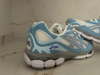 Zapatillas Asics Azules turquesa