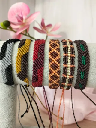 Pulseras Macramé Unisex hechas a mano