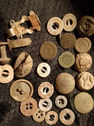 Lote botones militares antiguos