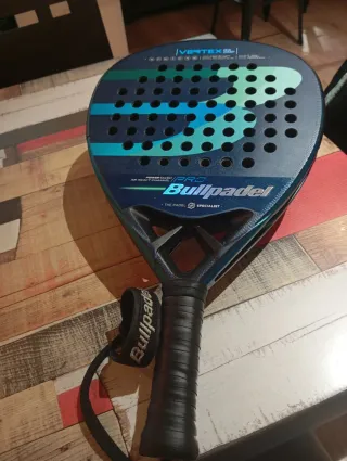 Pala Bullpadel Vertex 03 2023