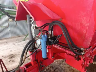 Remolque esparcidor estiércol / abonadora