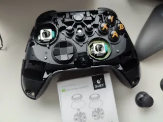 Scuf Instinct Pro con joystick TMR