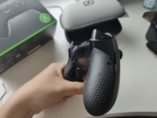 Scuf Instinct Pro con joystick TMR