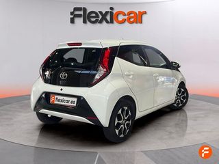 Toyota Aygo 1.0 70 x-play