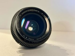 Angenieux Retrofocus Type R11 28mm f3.5 montura PL