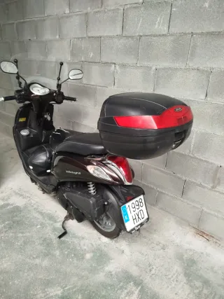 Yamaha Delight Marrón Scooter Automática