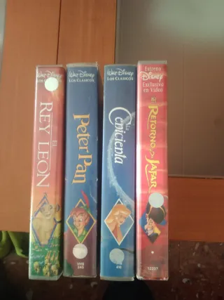 4 Películas Disney VHS (Español)