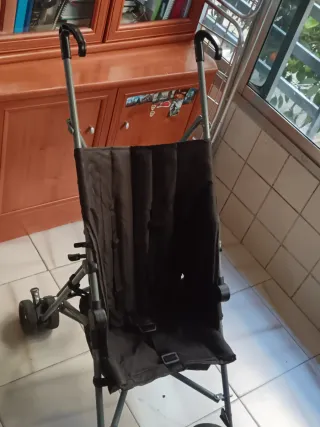 Silla de paseo negra paraguas