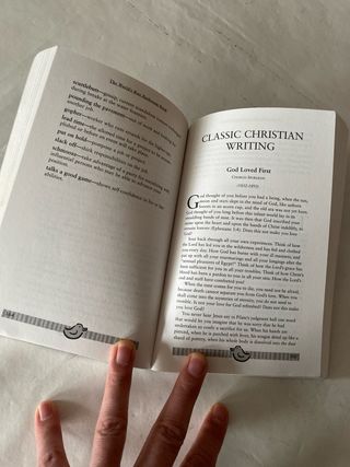 The World's Best Bathroom Book An Inspirational...