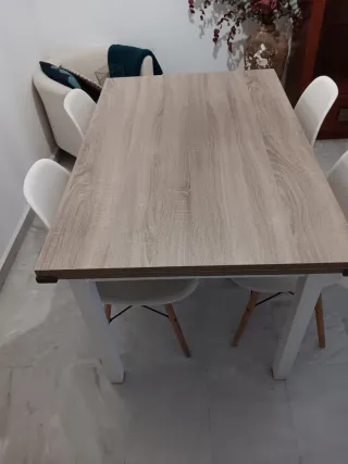 Mesa comedor extensible y 6 sillas