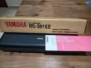 Flauta Yamaha YFL-281 SII