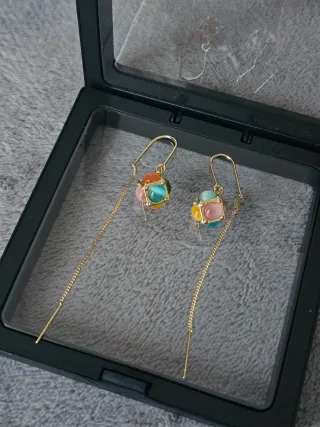 Pendientes largos multicolor