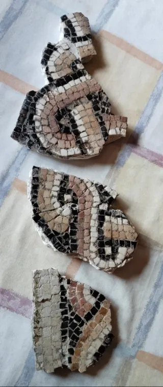 Mosaico Romano Antiguo Siglo I a.C.Dos piezas.