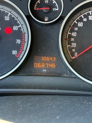 Opel Astra GTC 2.0 Turbo