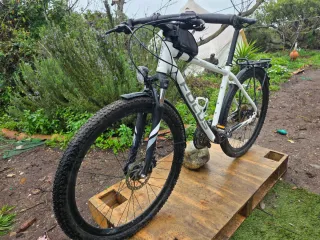 Bicicleta MTB Focus