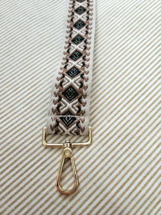 Correa de bolso Parfois bordada