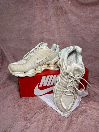 Zapatillas Nike Beige/Blanco