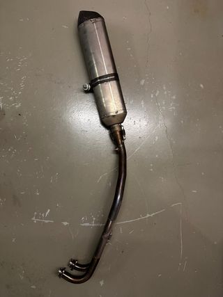 Tubo de escape Akrapovič T max